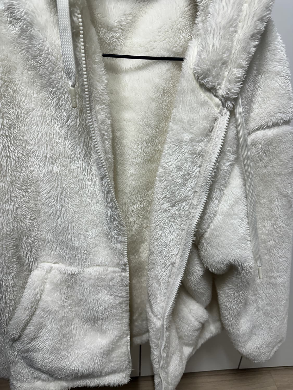 널디 후리스 크림색 상품이미지1