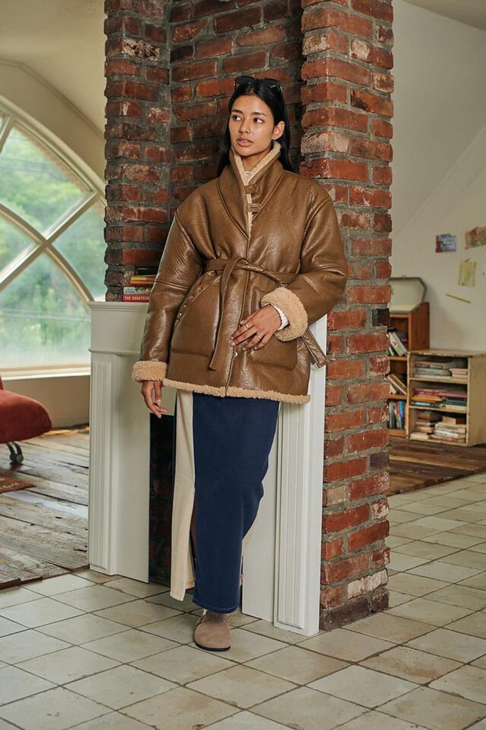 비터셀즈 무스탕 새상품 택있음
브라운 상품이미지4