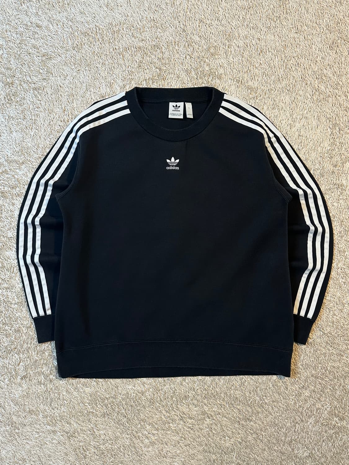 아디다스 ADIDAS 파이어버드 센터로고 스포티 맨투맨 블랙 상품이미지1