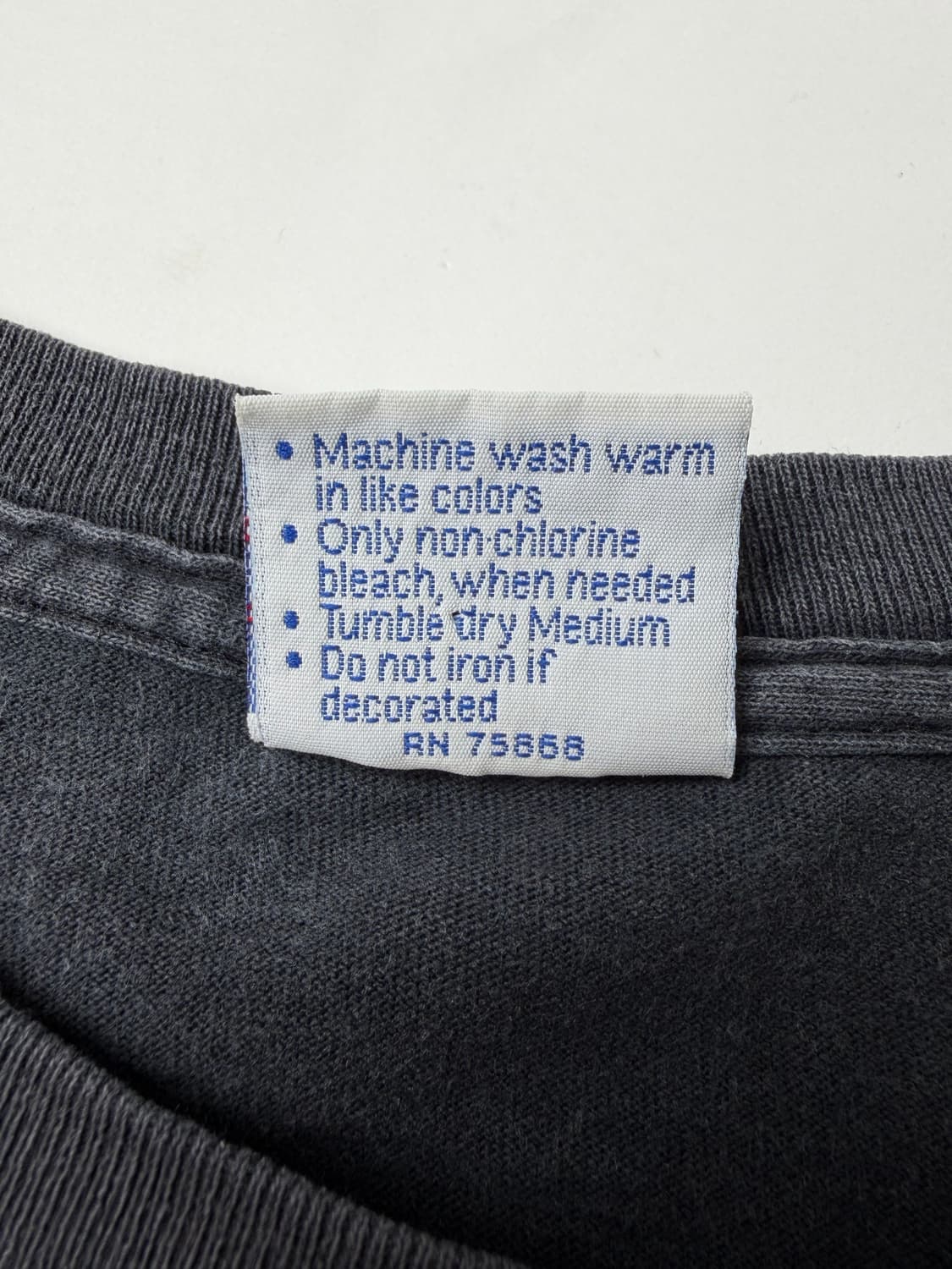 90s Jesus' Cross Tee (black) 상품이미지4