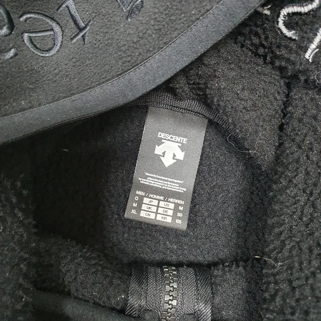 ✨ (바배) 데상트 아우디 폴로 플리스 후리스 후드 집업 상품이미지3