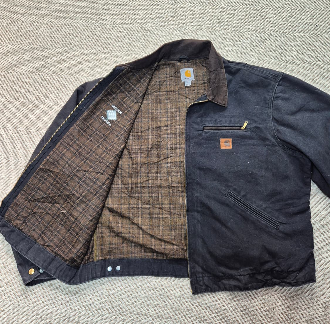 J97 디트로이트 블랙 상품이미지4