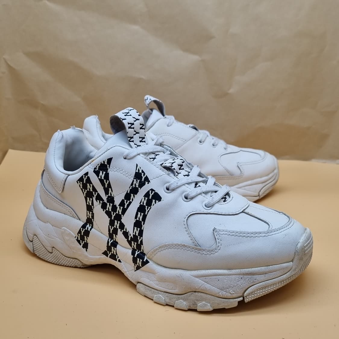 MLB 빅볼청키 모노 남성운동화270  상품이미지1