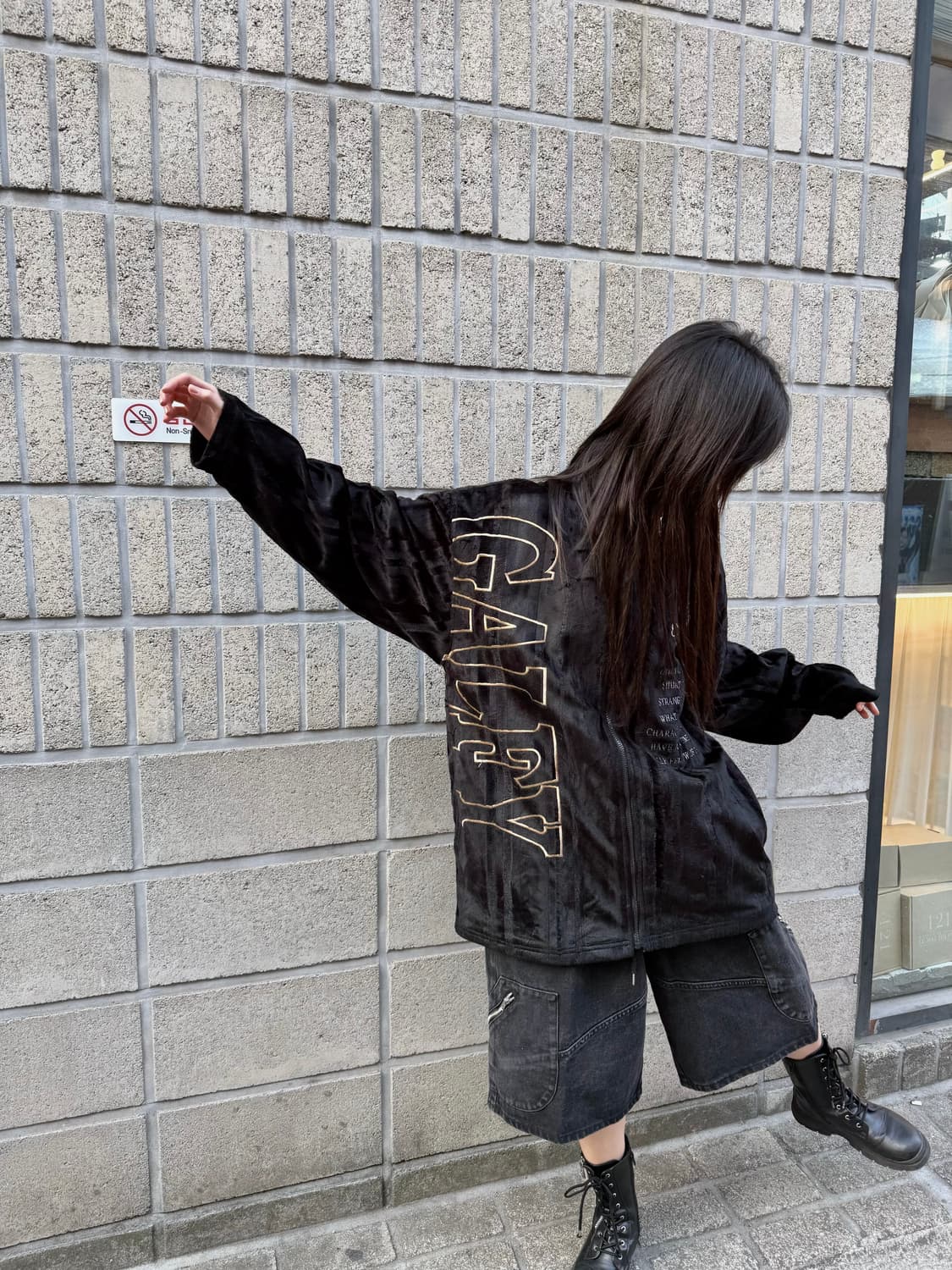 갈피 오버핏 벨루어 집업 상품이미지3