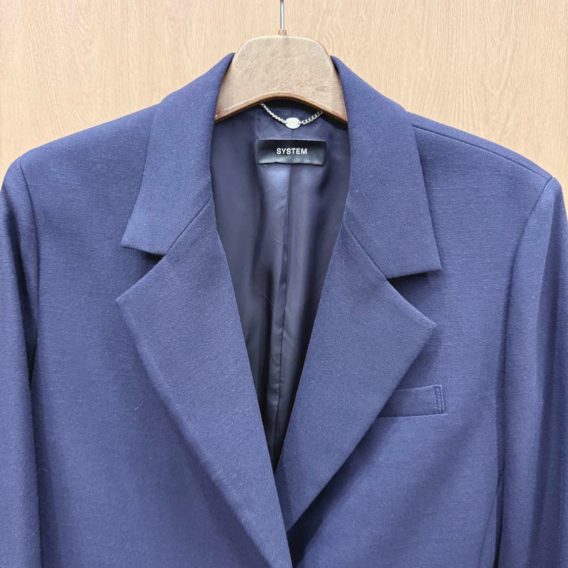 시스템 테일러드 원버튼 크롭 블레이저 슬림핏 자켓 네이비 상품이미지4