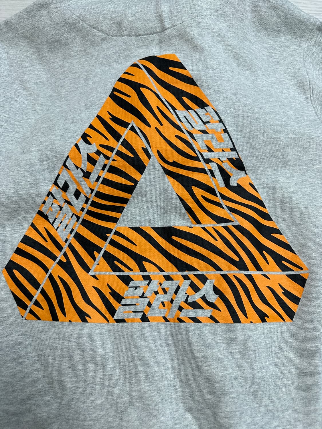 팔라스 서울 후드 압구정 라지 상품이미지3