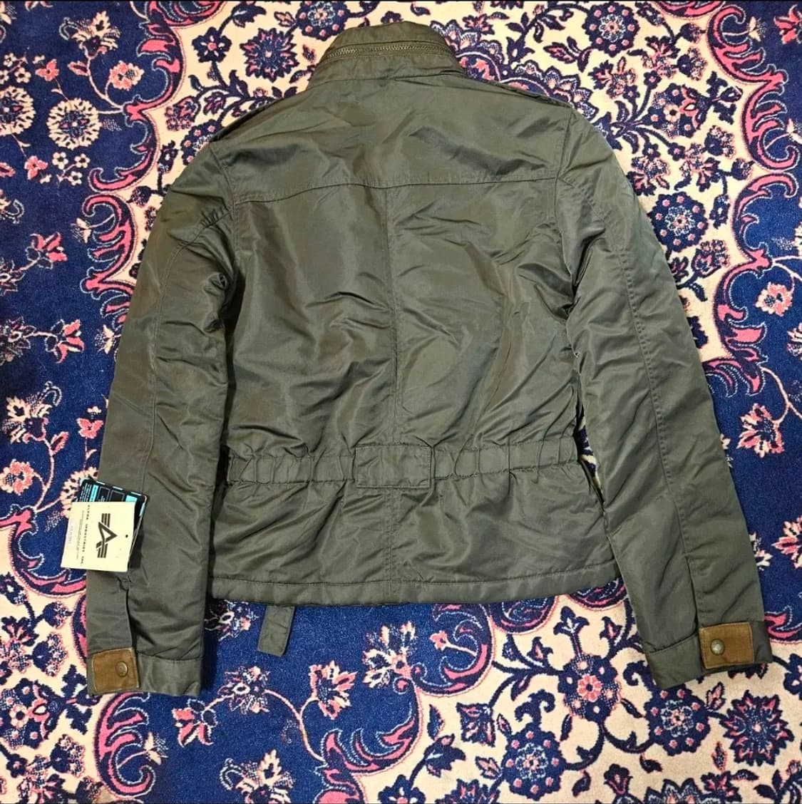 (새상품)알파인더스트리 벨티드 가죽덧댐 누빔 숏 항공 점퍼 상품이미지5