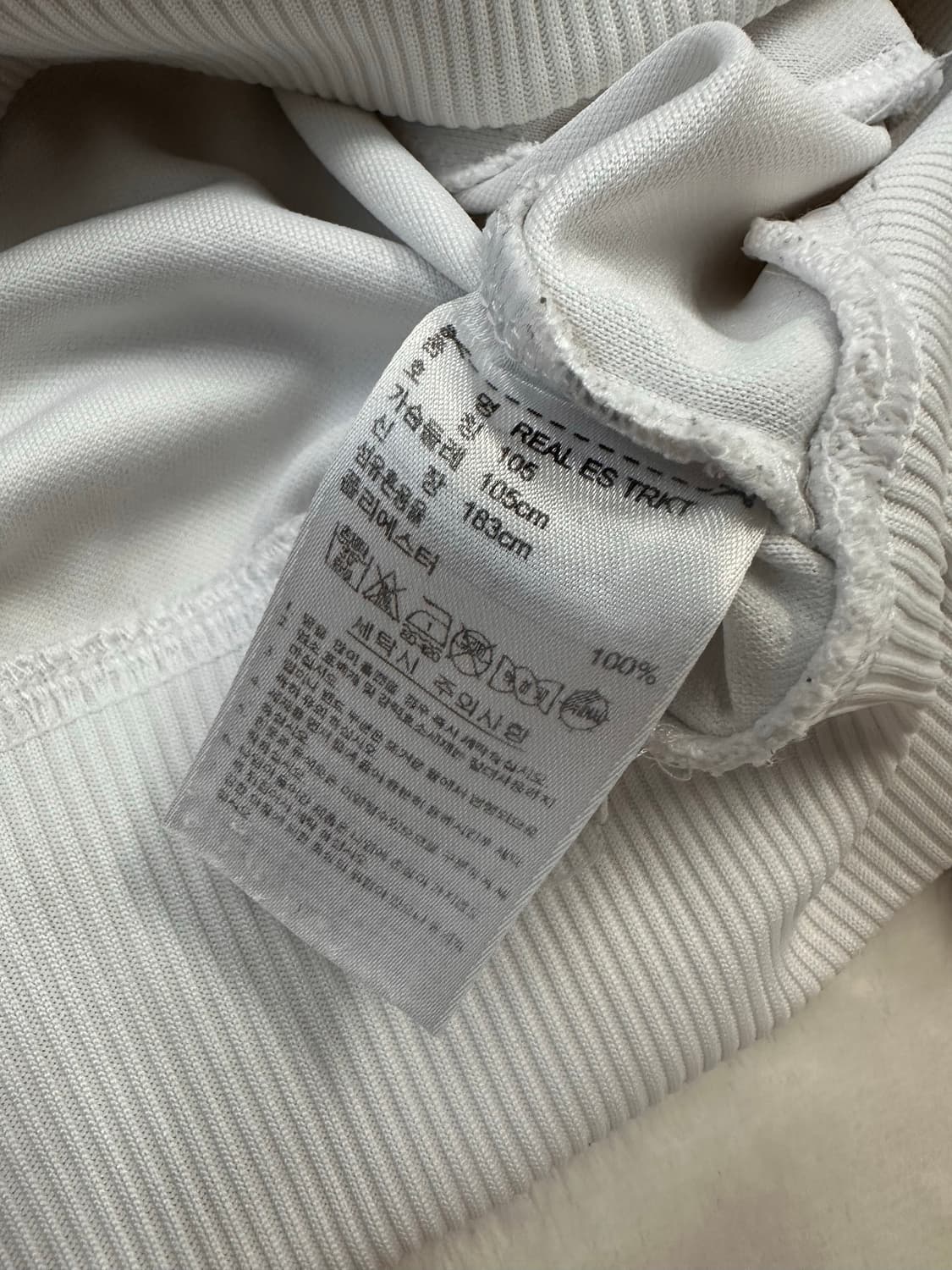 (105)아디다스 레알마드리드 CF 트랙탑 흰검 상품이미지9