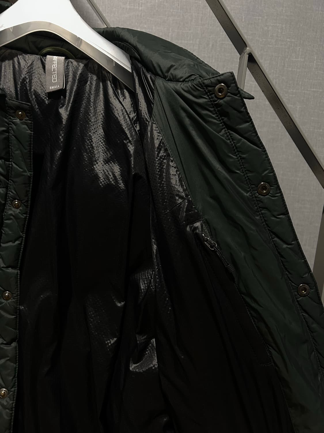 언어펙티드 UNAFFECTED 패딩 (구스 100) 상품이미지4