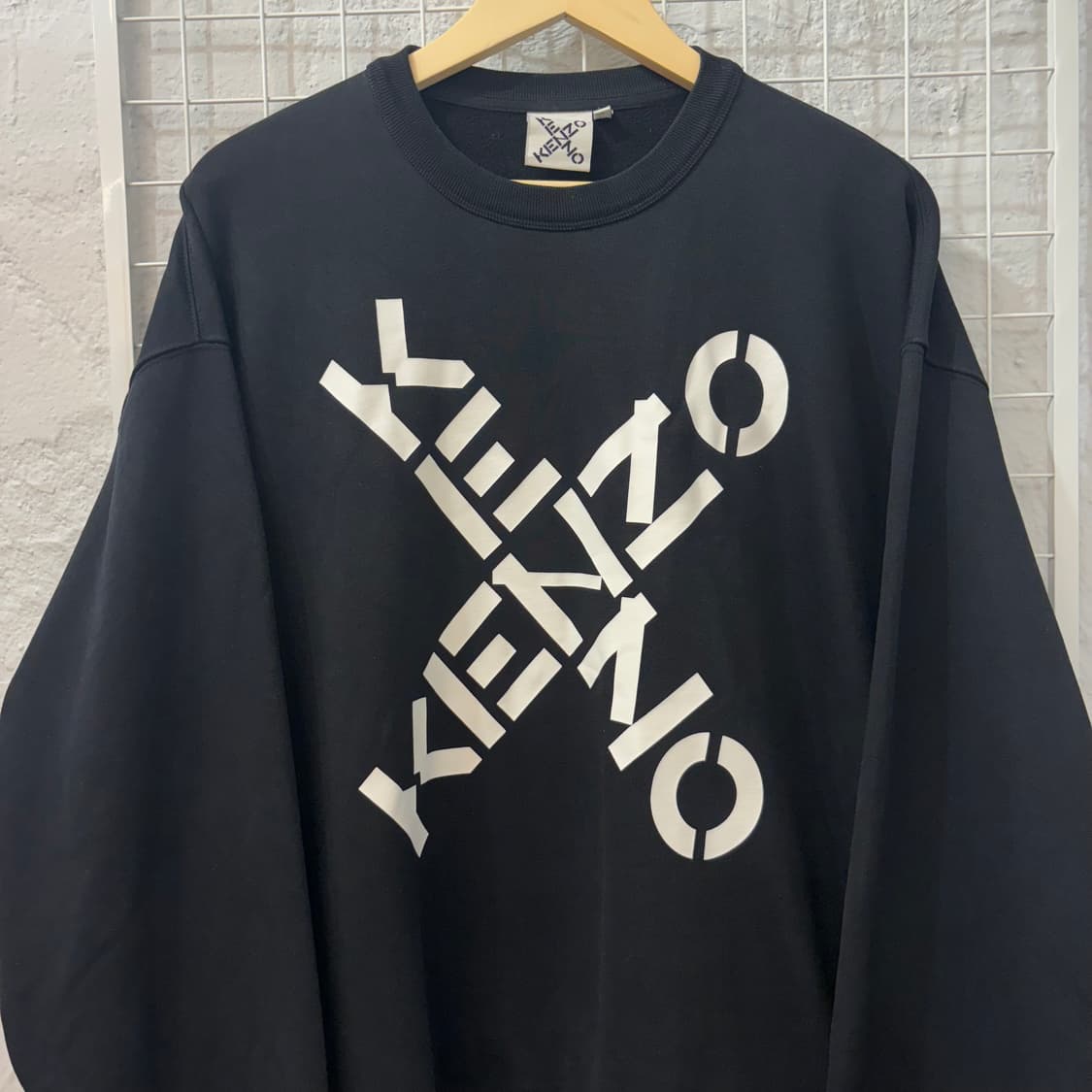 21fw 겐조 X 빅 로고 블랙 스웻셔츠 XL 상품이미지3