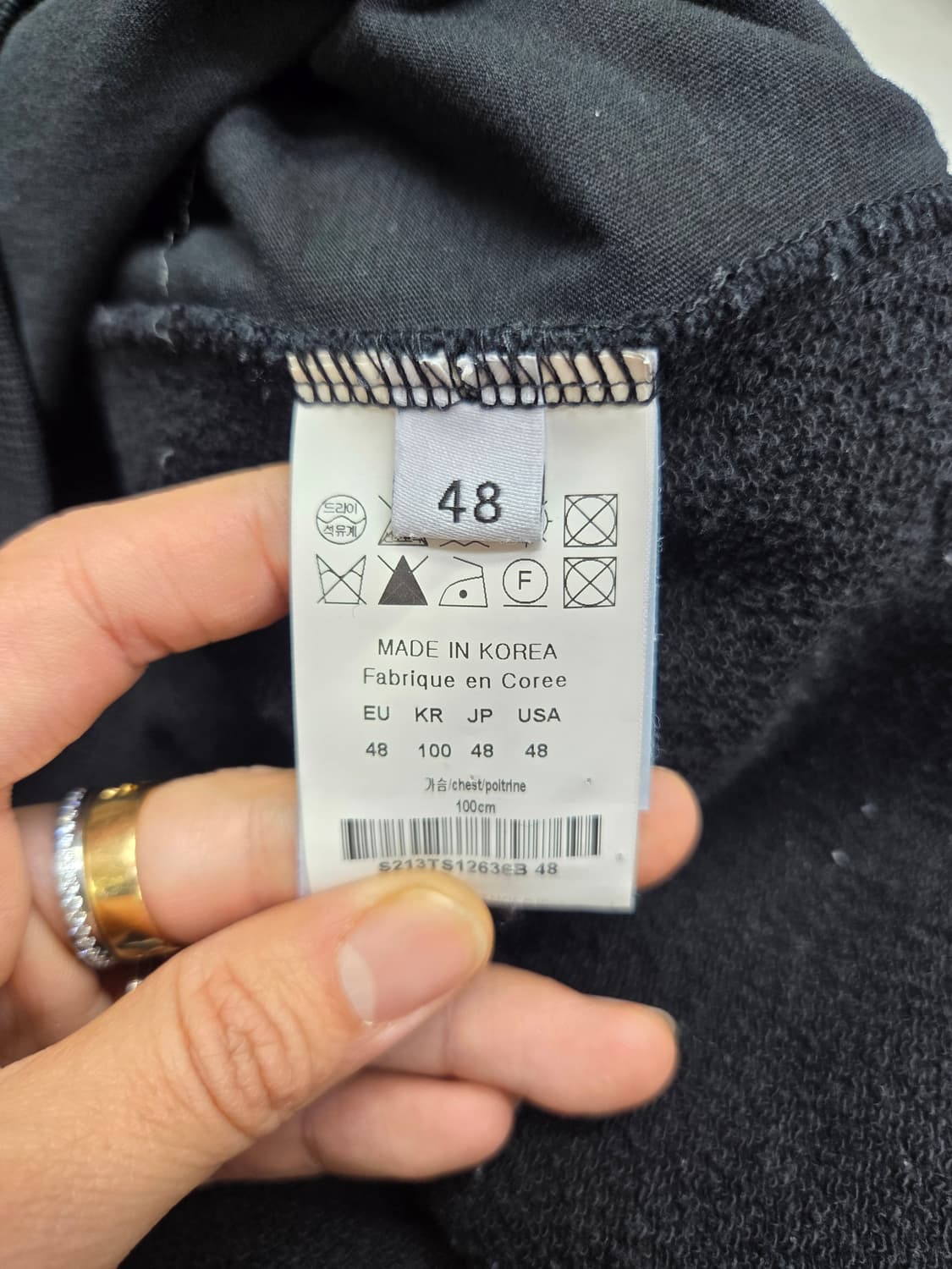 솔리드옴므 블랙 맨투맨 48 상품이미지3