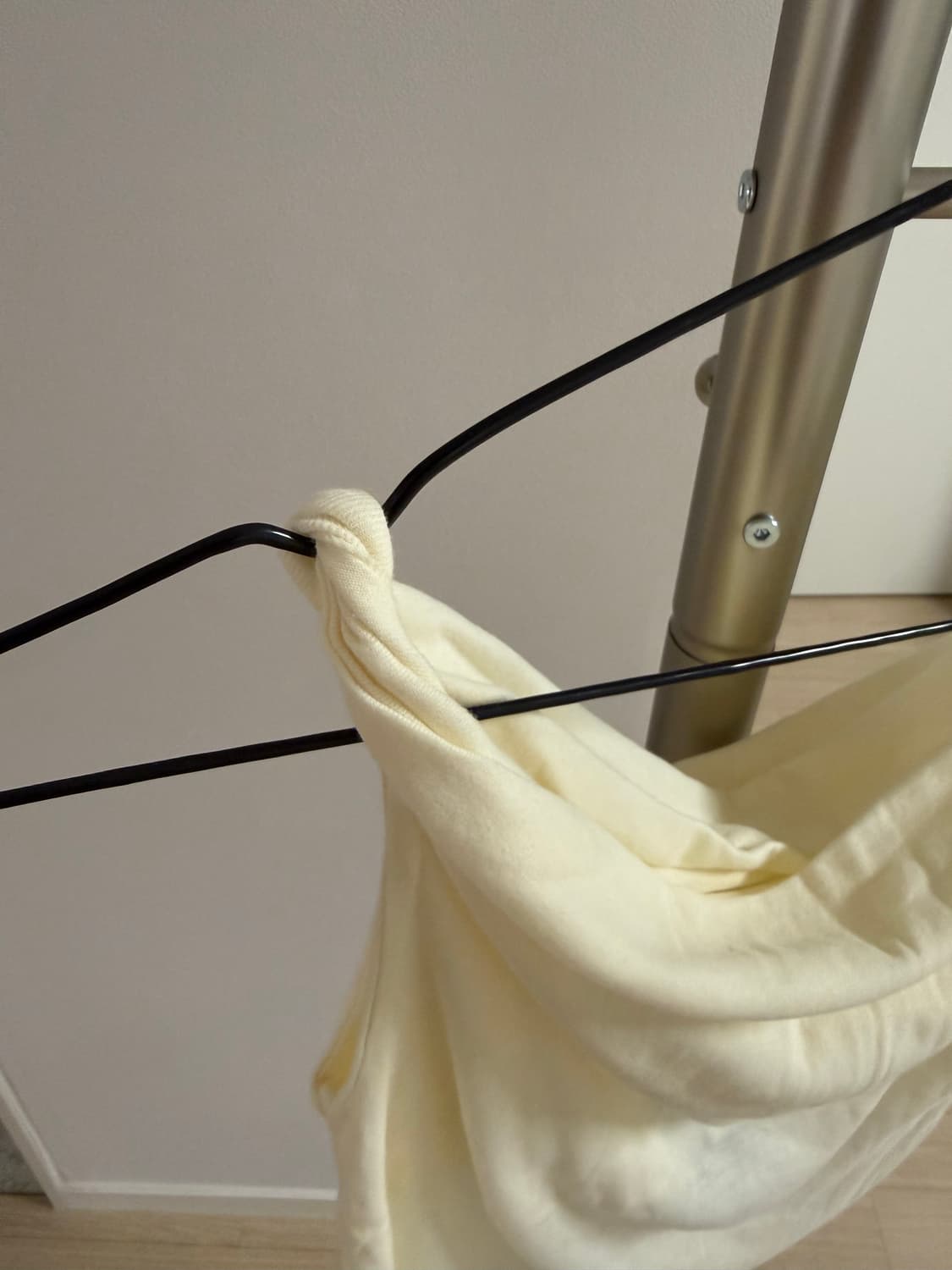 마시모두띠 드레이프 슬리브리스 티셔츠 상품이미지4