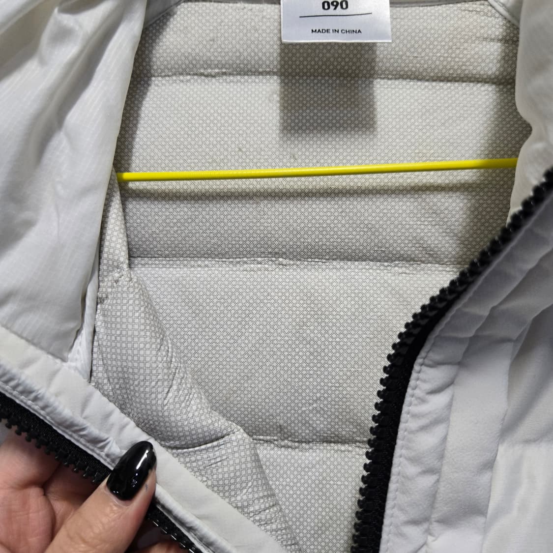 아디다스 여성 덕다운 경량 패딩  상품이미지5