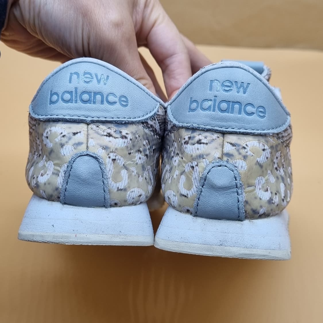 뉴발란스 420 뱀피 운동화245  상품이미지3