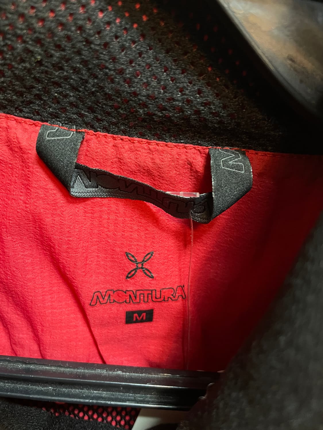 몬츄라 바람막이 상품이미지7