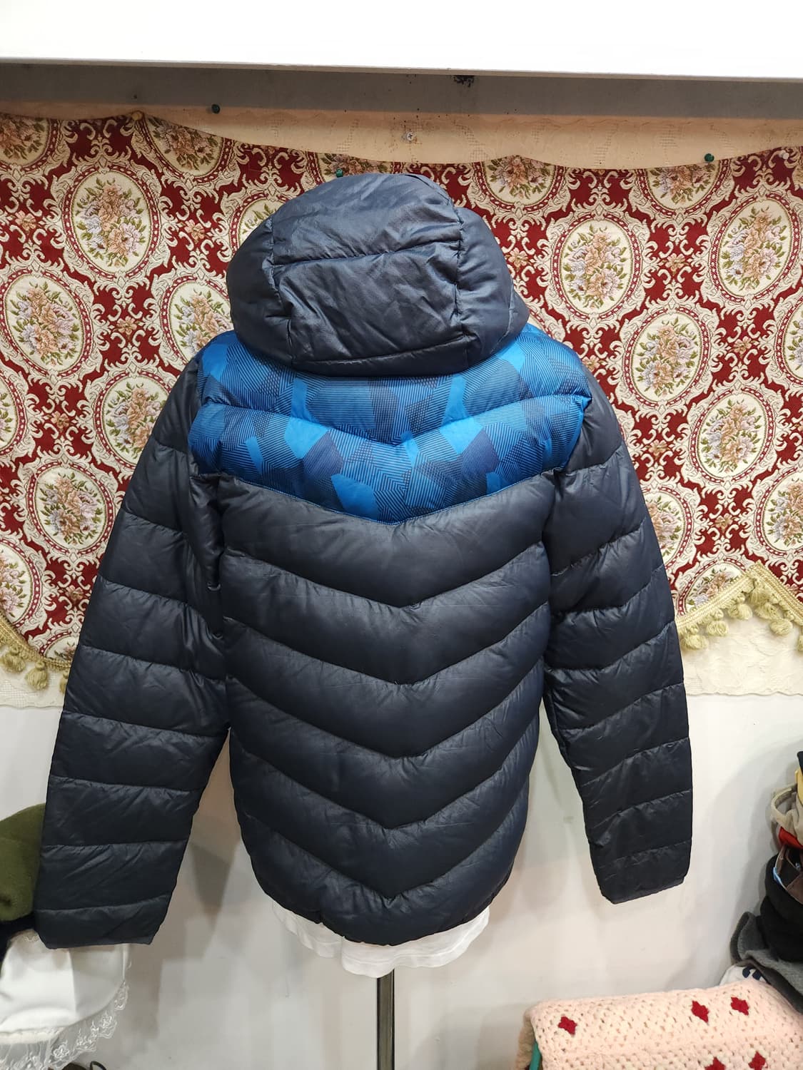 나이키 골프 구스 후드 경량 패딩점퍼

 상품이미지7