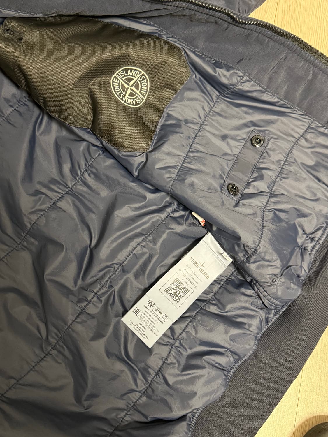 스톤아일랜드 나일론 후드 블루종(791540823 V0020) 후드집업 상품이미지3