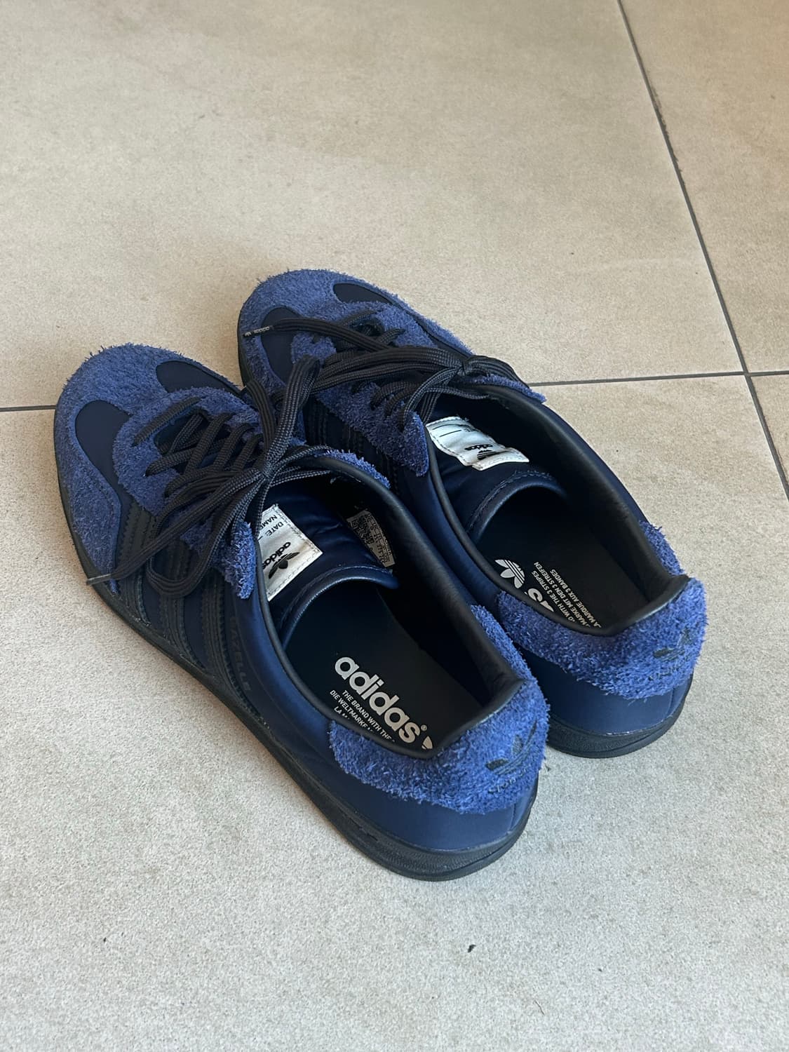 아디다스 x 히카리 시바타 가젤 인도어 나이트 인디고 나이트 그레이 상품이미지4