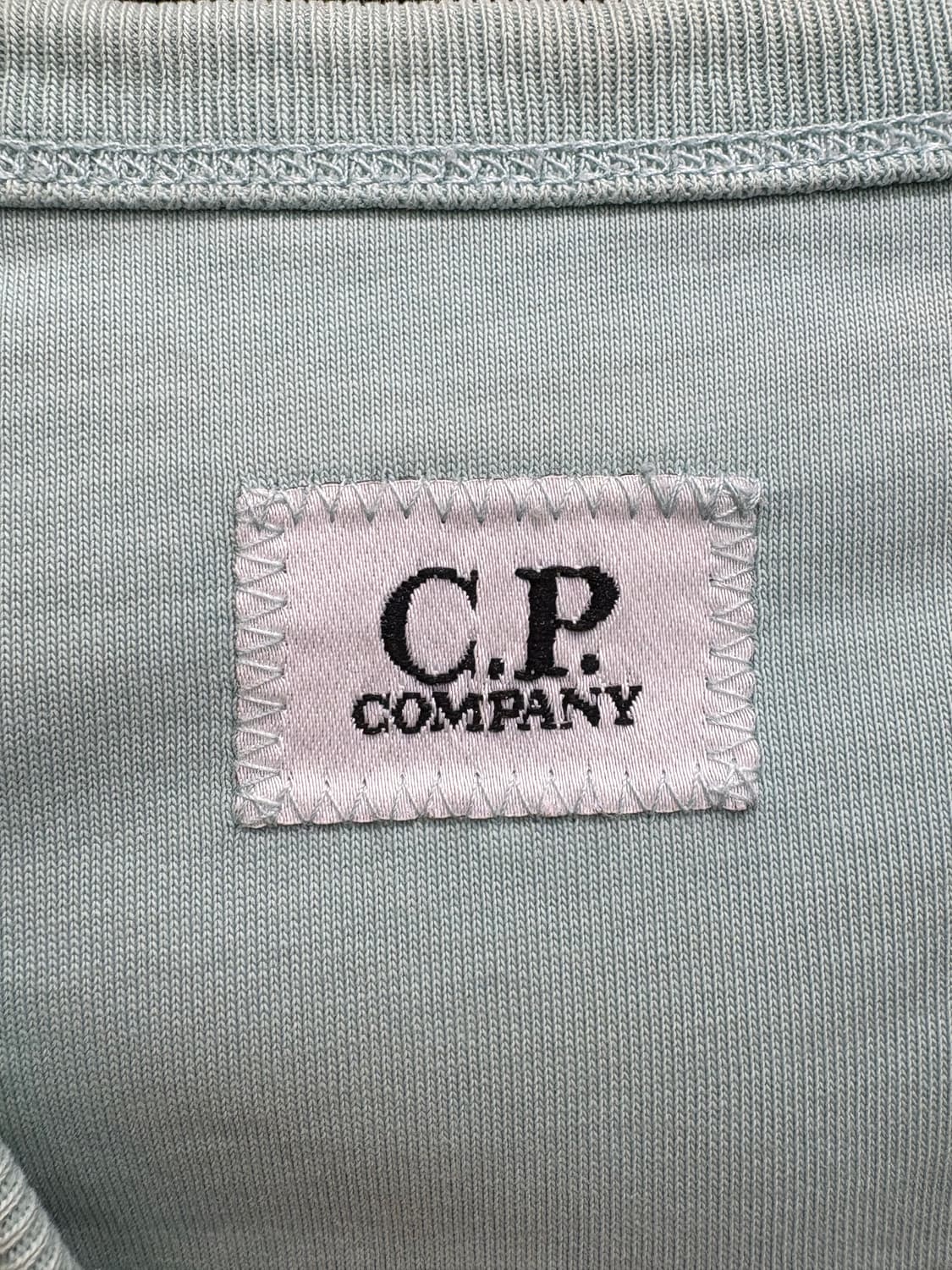 C.P 컴퍼니 렌즈 와펜 롱슬리브 상품이미지9