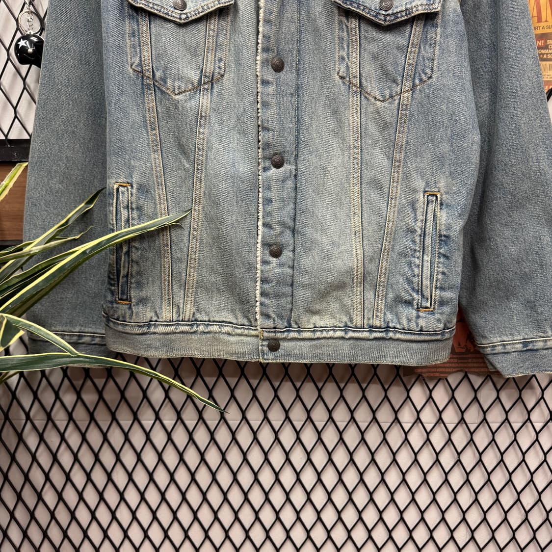 리바이스 타입 3 쉐르파 연청 워싱 데님 트러커 자켓 L 상품이미지4