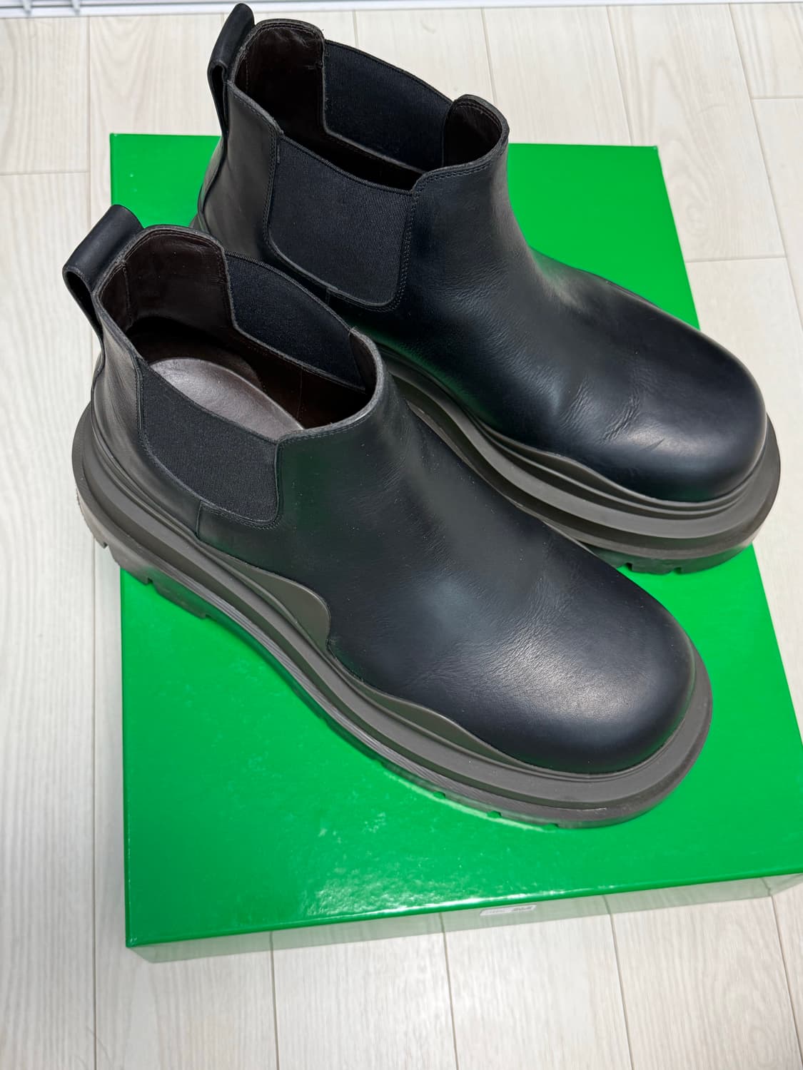 보테가베네타 타이어 부츠 42 상품이미지1