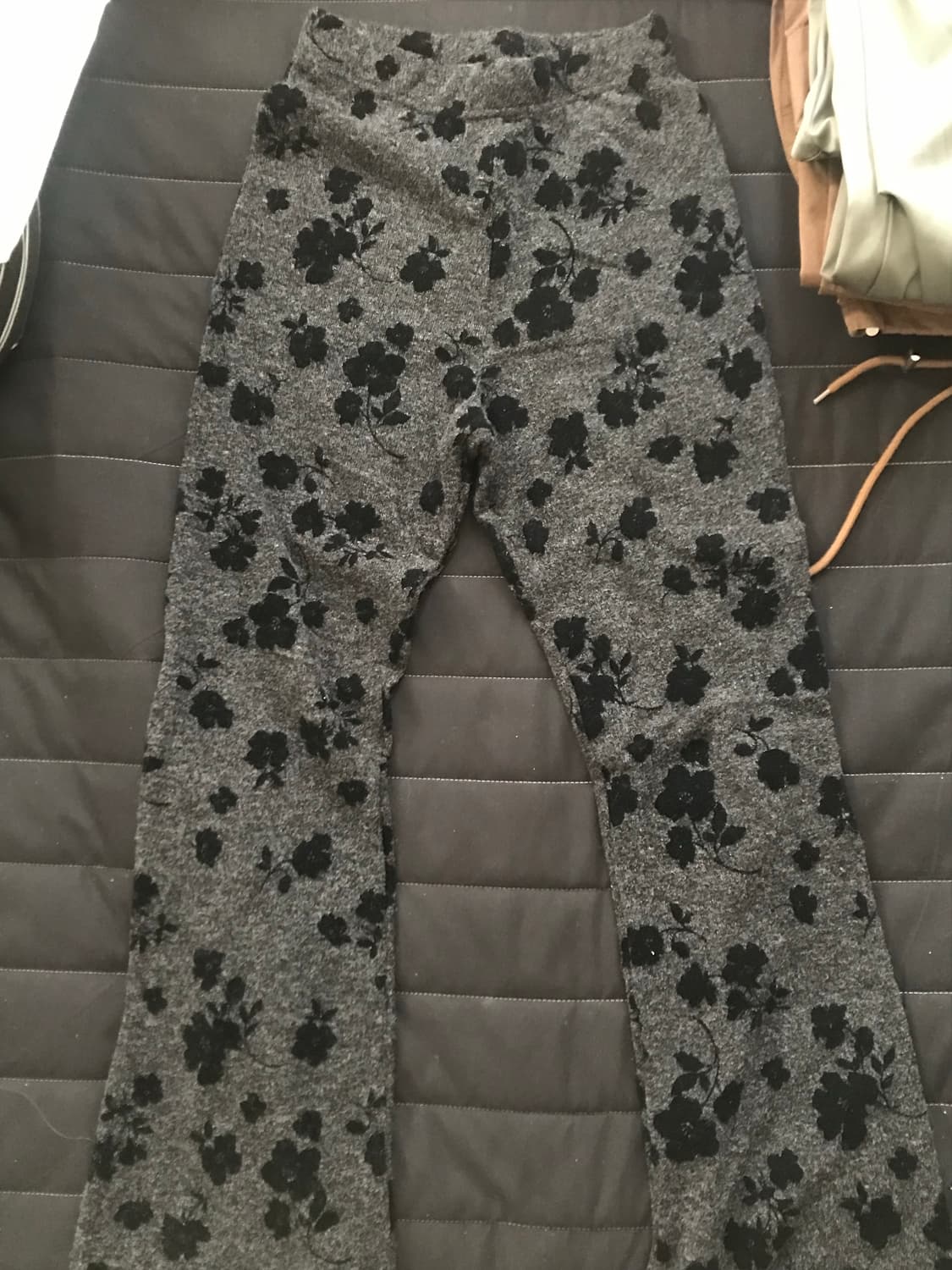 꽃무늬 부츠컷 바지 상품이미지1