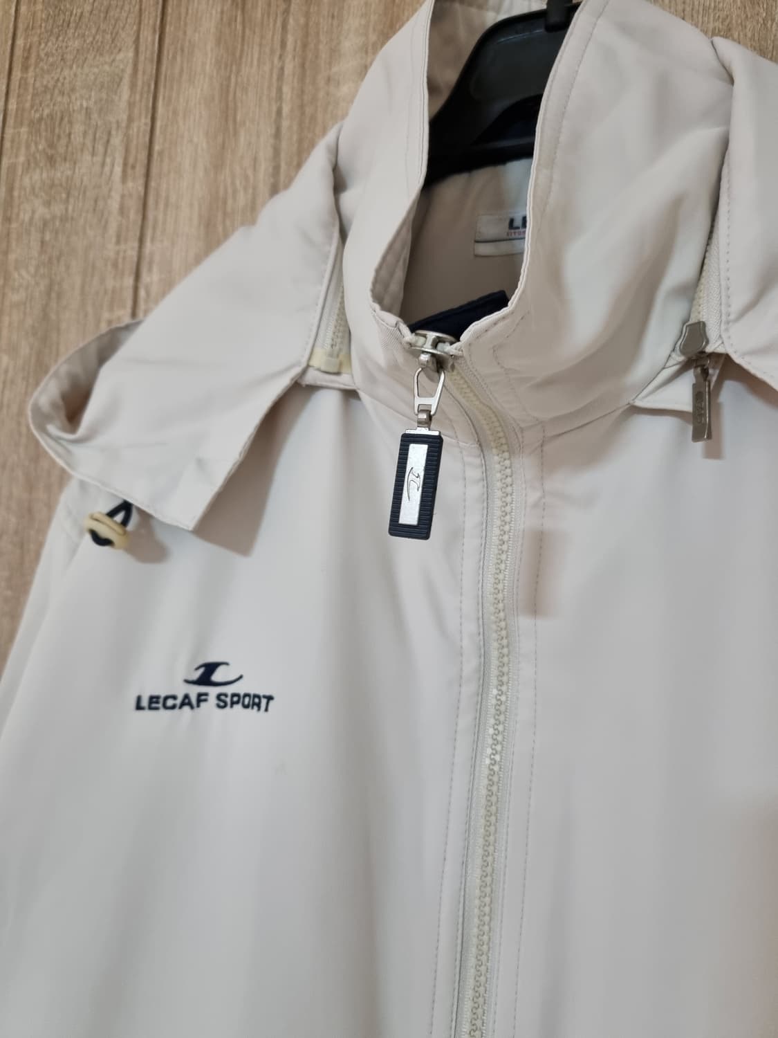 르까프 후드 바람막이  상품이미지3