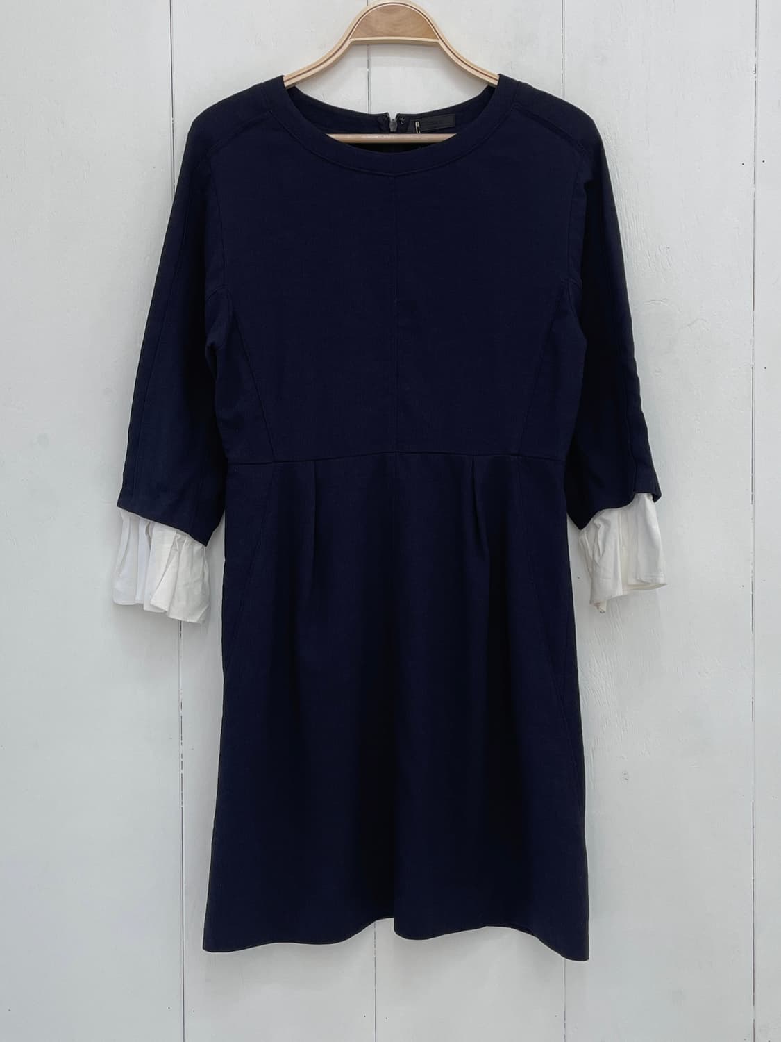 씨씨콜렉트 소매 배색 플레어 원피스 상품이미지2