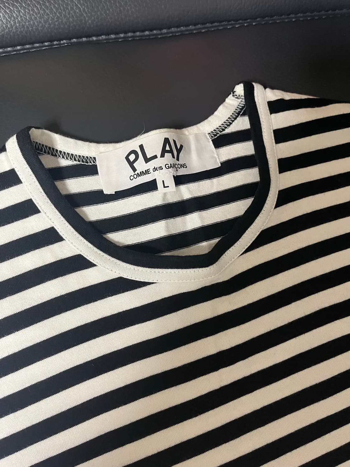 꼼데가르송 플레이 스트라이프 롱슬리브 L 상품이미지2