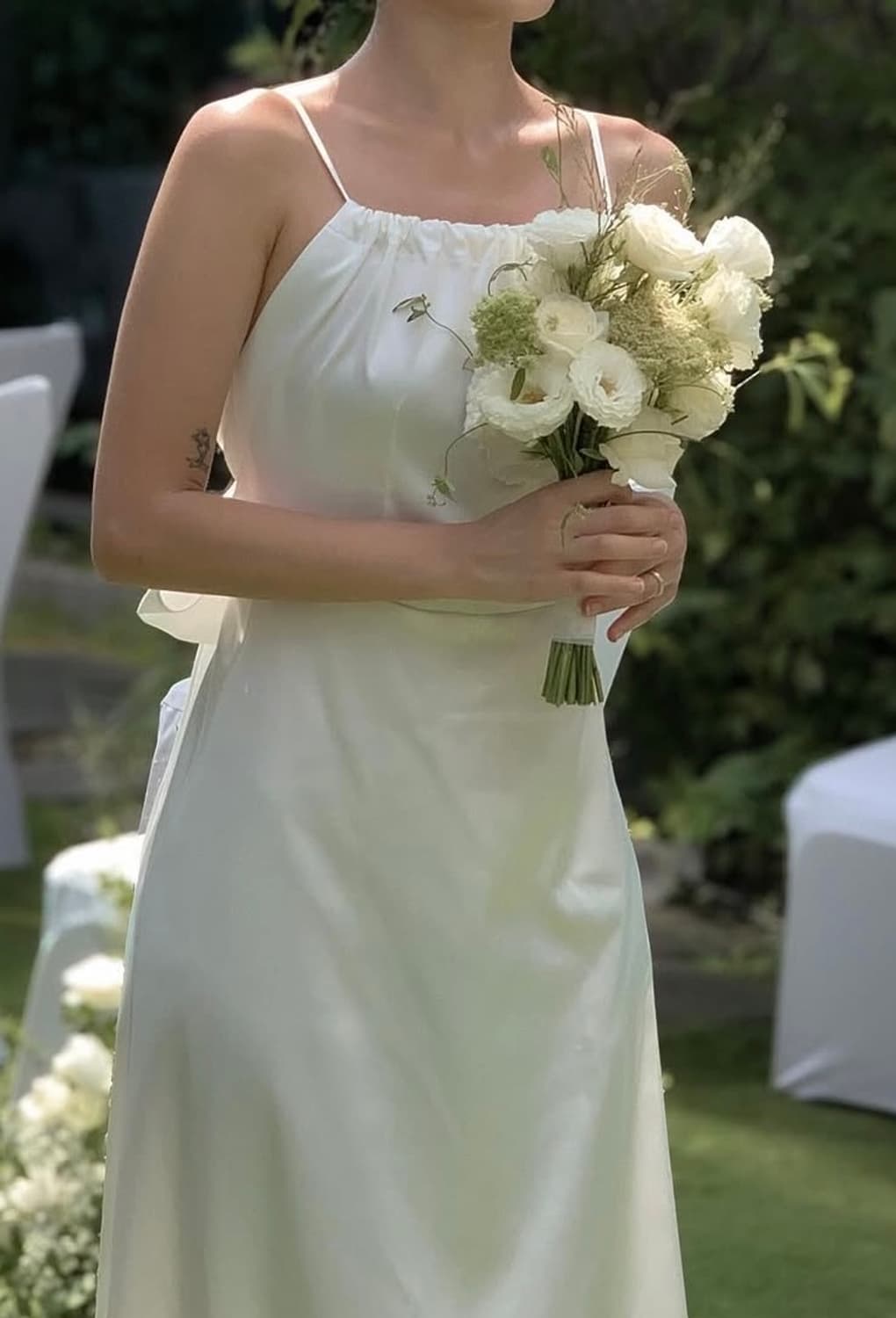 가니송 브라이덜 백 리본 드레스 상품이미지2