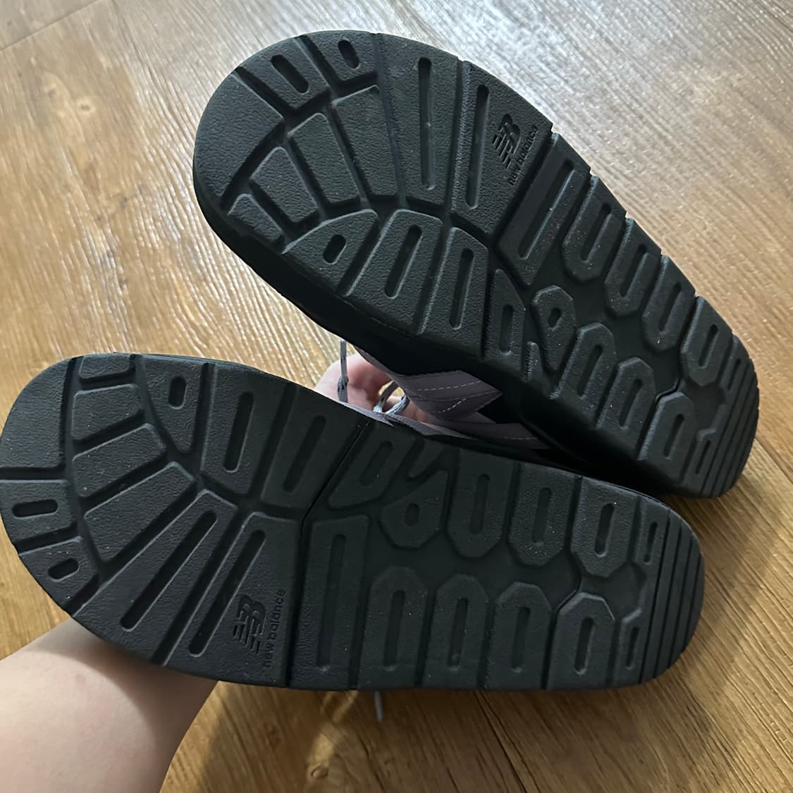 뉴발란스 뮬 바이올렛 270사이즈 상품이미지3