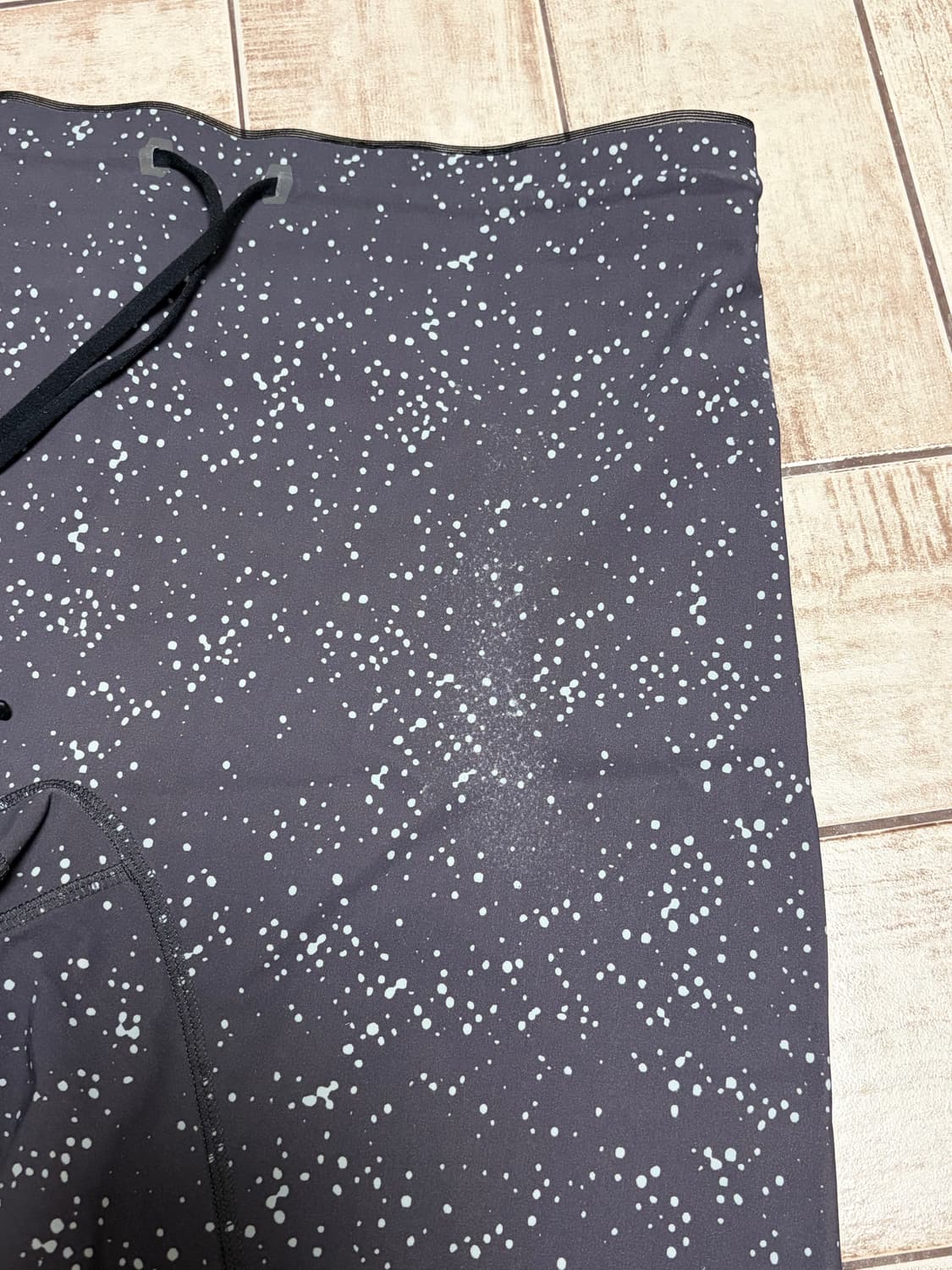 온러닝 레이스 타이즈 M 판매 상품이미지4