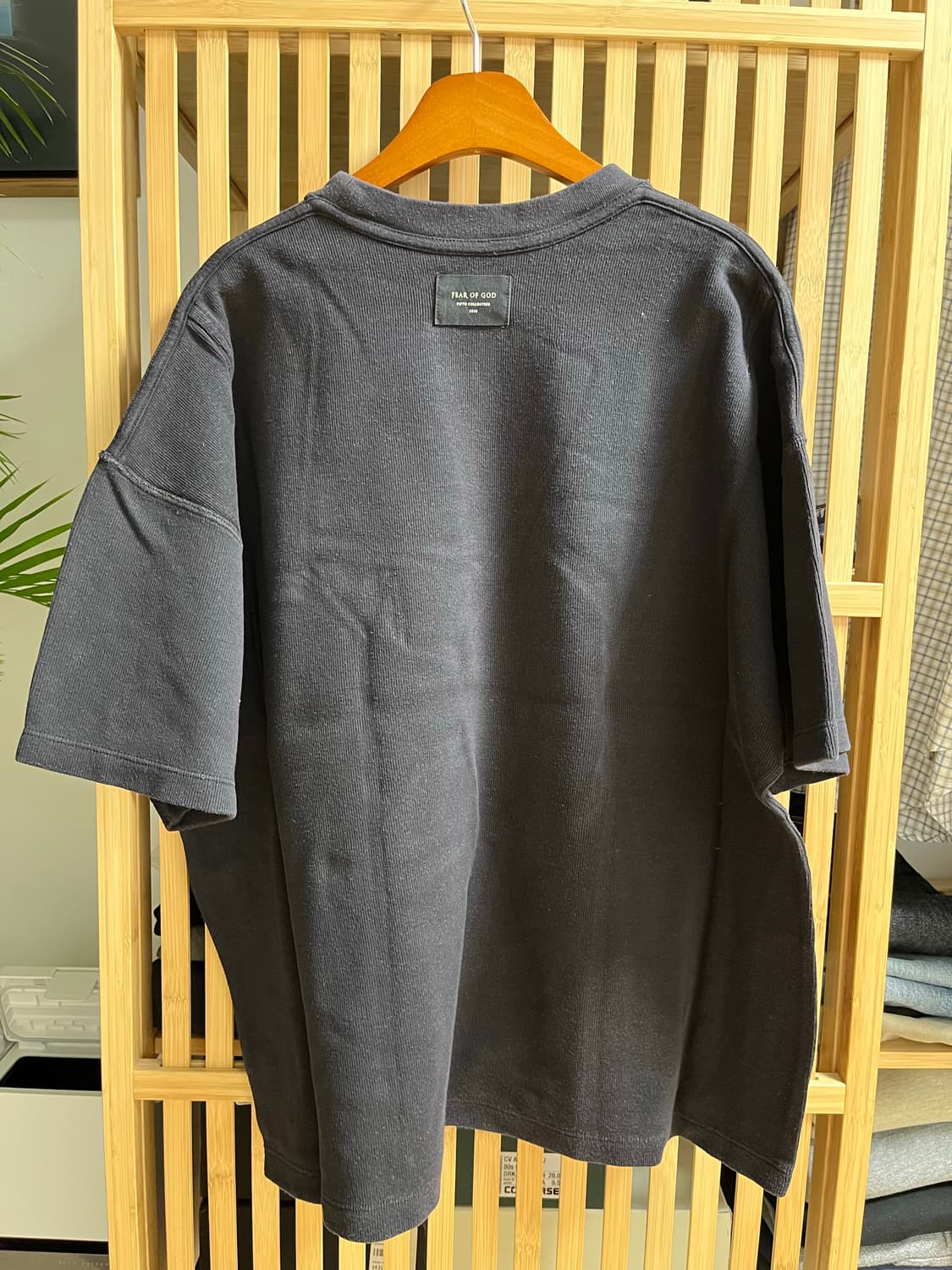 피어오브갓 5th 컬렉션 인사이드 아웃 티셔츠 블랙 상품이미지2