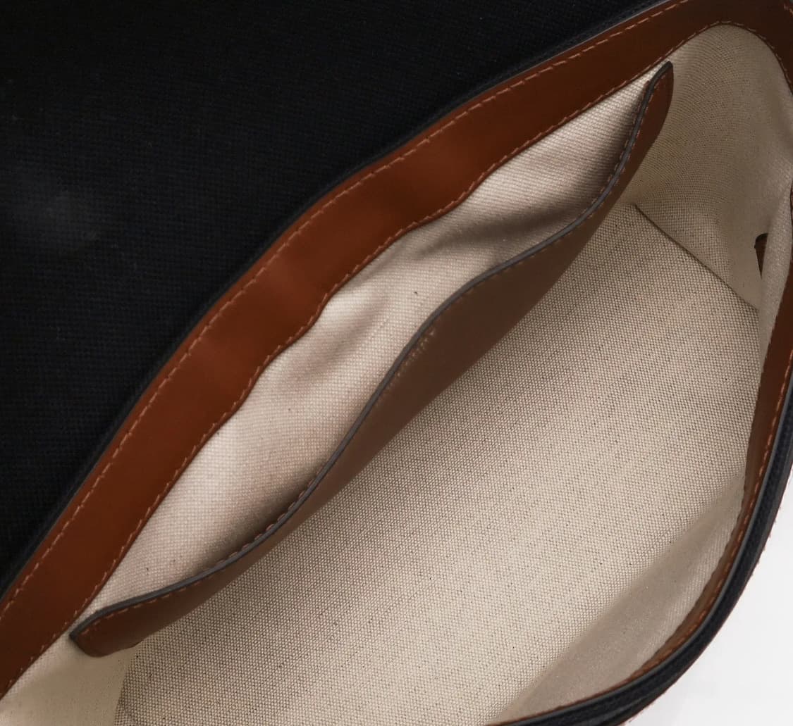 [S급] 버버리 호스페리 캔버스 노트 크로스백 판매합니다!!! 상품이미지5