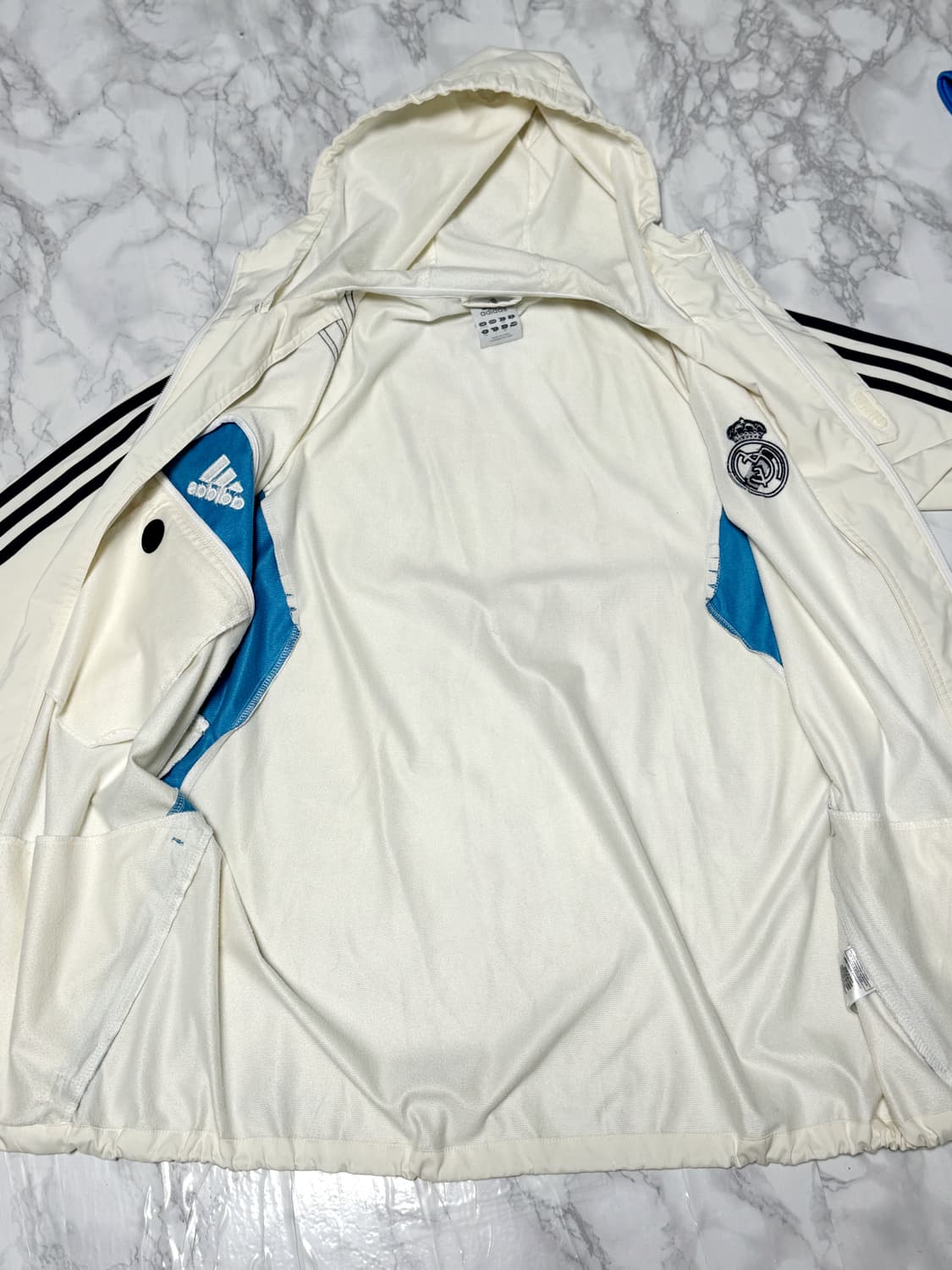 아디다스 레알 마드리드 12-13 바람막이 후드 자켓 상품이미지6
