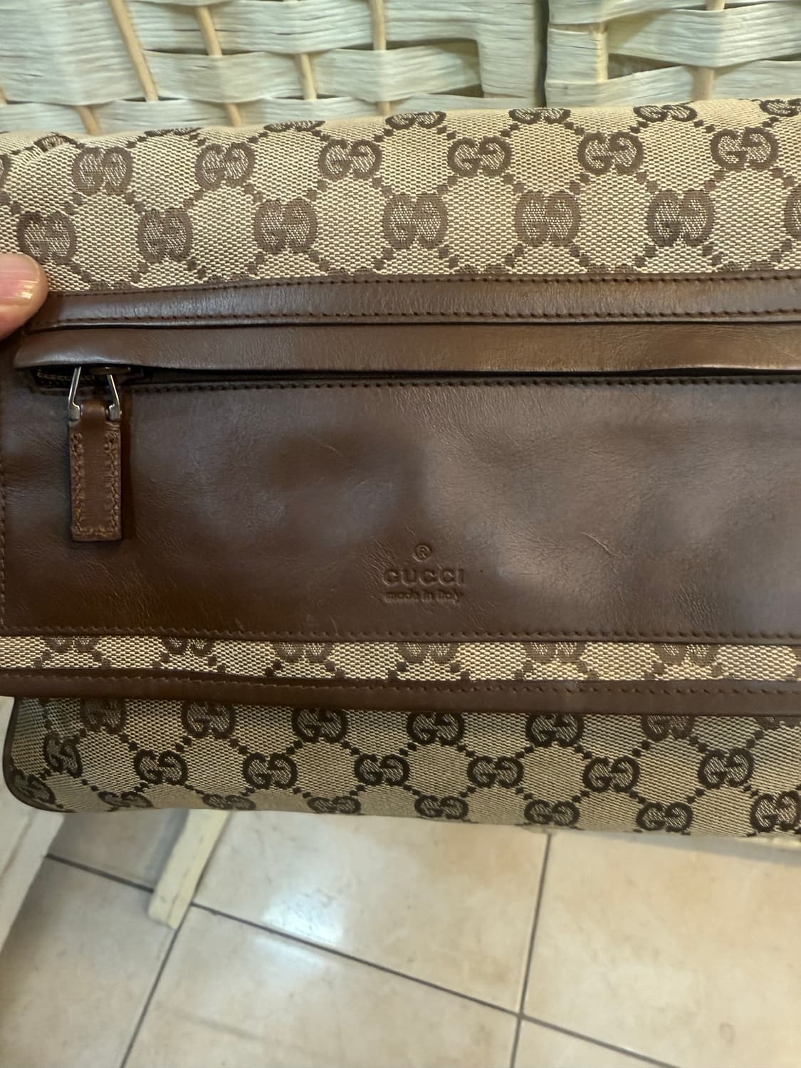 정품 구찌 캔버스 메신저백 팝니다 상품이미지2