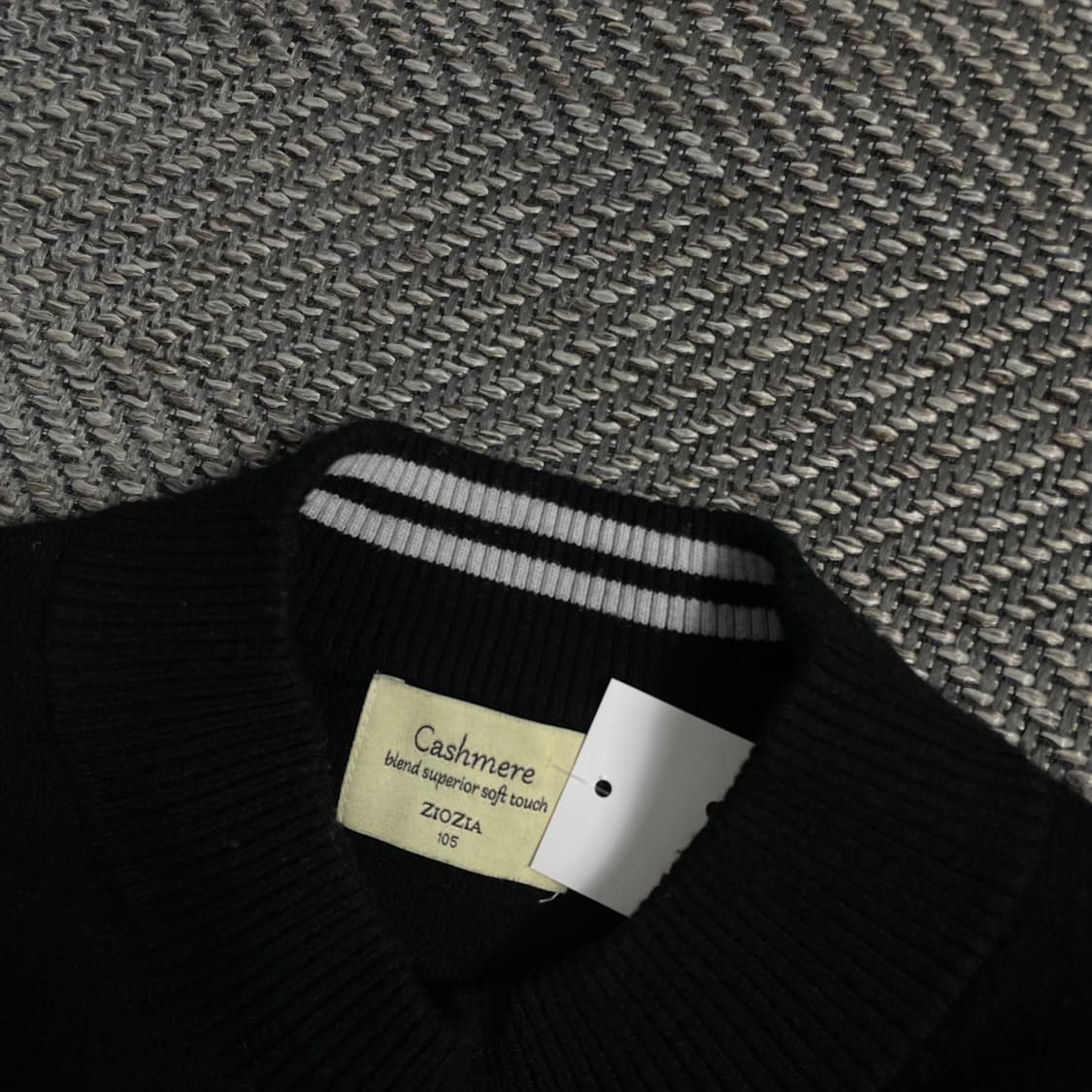 지오지아 캐시미어 블랙 미니멀 폴라 니트o 4034 상품이미지5