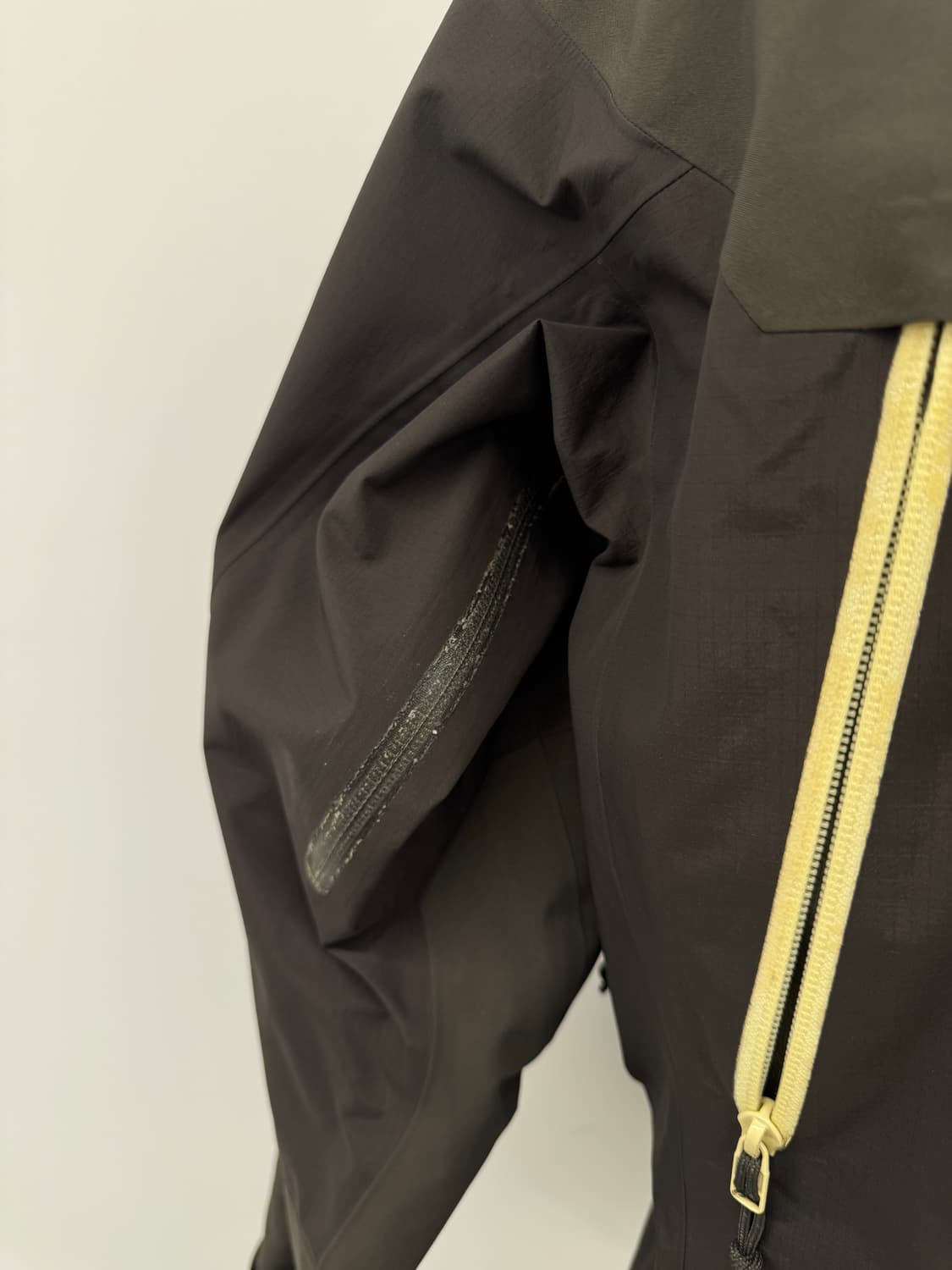 아크테릭스 AR 고어텍스 바람막이 상품이미지4