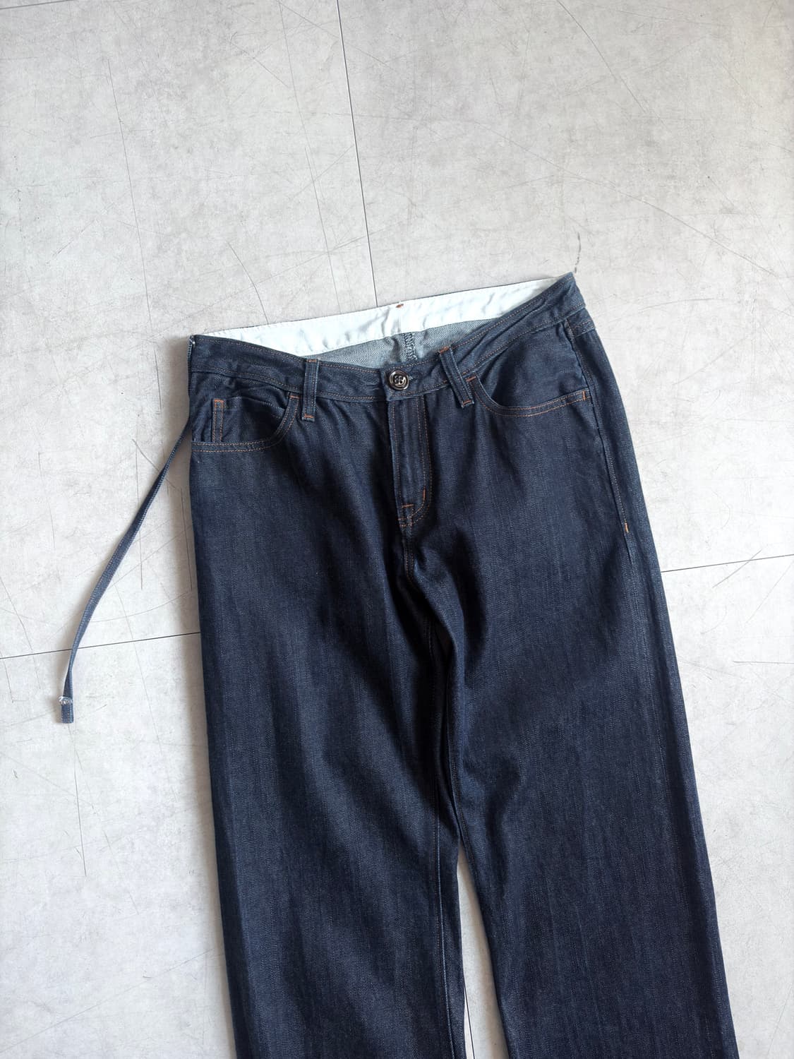 이세이미야케 커밍순 스트랩 포인트 셀비지 데님 팬츠 상품이미지2