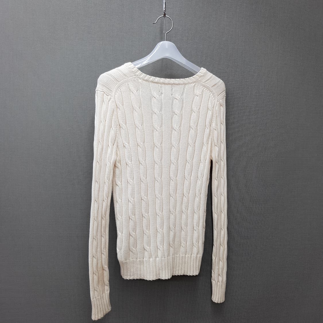 폴로 랄프로렌  피마코튼 케이블 브이넥 니트 xs사이즈 상품이미지4