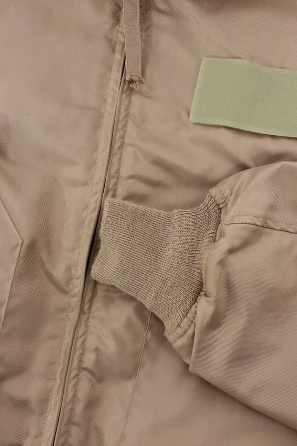 [민트급] 미군 오리지널 cwu-36p 사막 데저트 탄 M 항공자켓 상품이미지4