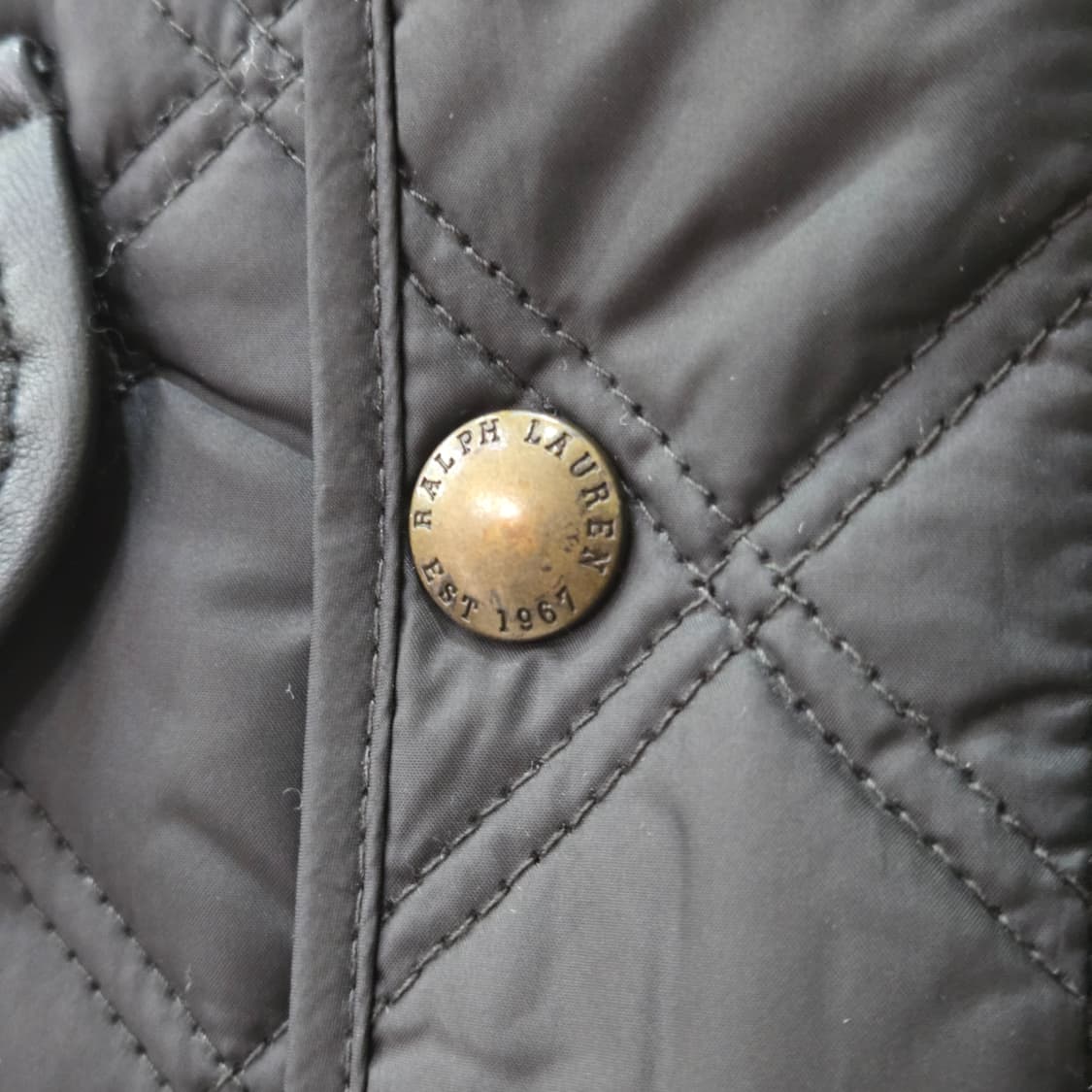 [SP] 폴로 랄프로렌 코듀로이 트림 퀼팅 베스트 (네이비) 상품이미지3