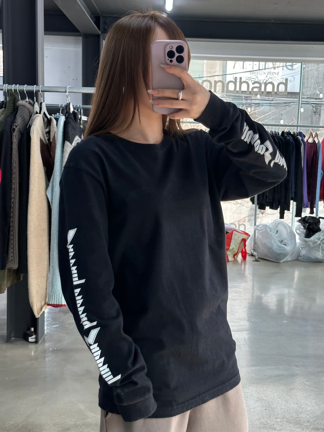 슈프림x블랙사바스 16 S/S 레터링 롱슬리브 긴팔티 블랙 상품이미지3