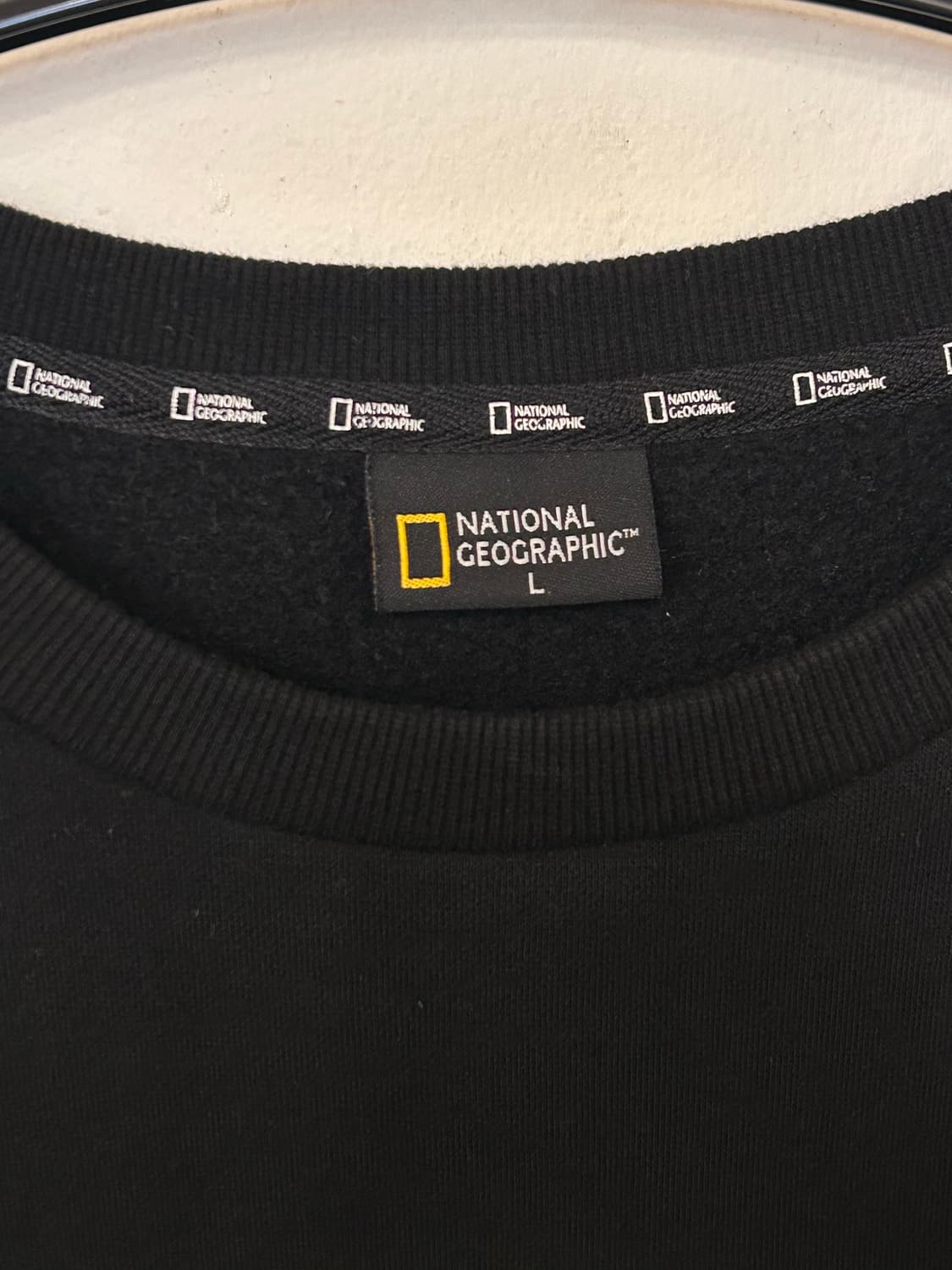 내셔널지오그래픽 블랙 맨투맨 L 상품이미지2