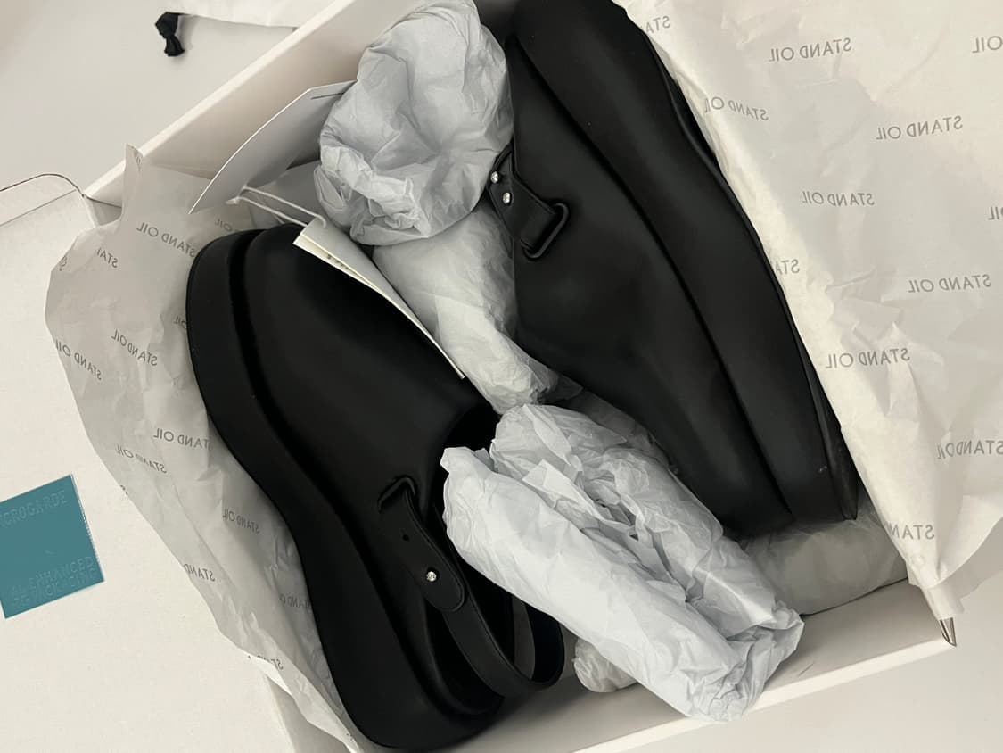 스탠드오일 Hatched Mule · 해치드 뮬 / 블랙 240 size 상품이미지3