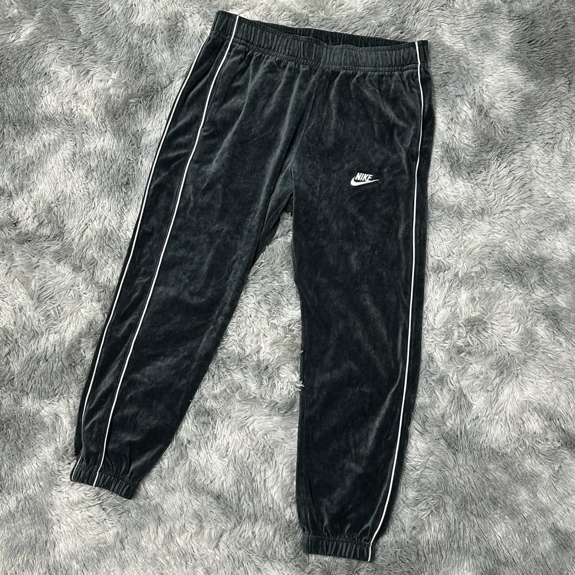 나이키 nsw 벨벳 트레이닝세트 XXL 상품이미지4