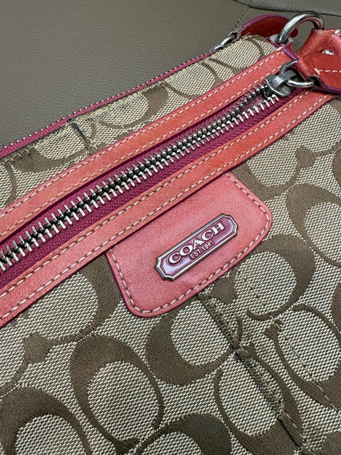 코치 크로스백 상품이미지4