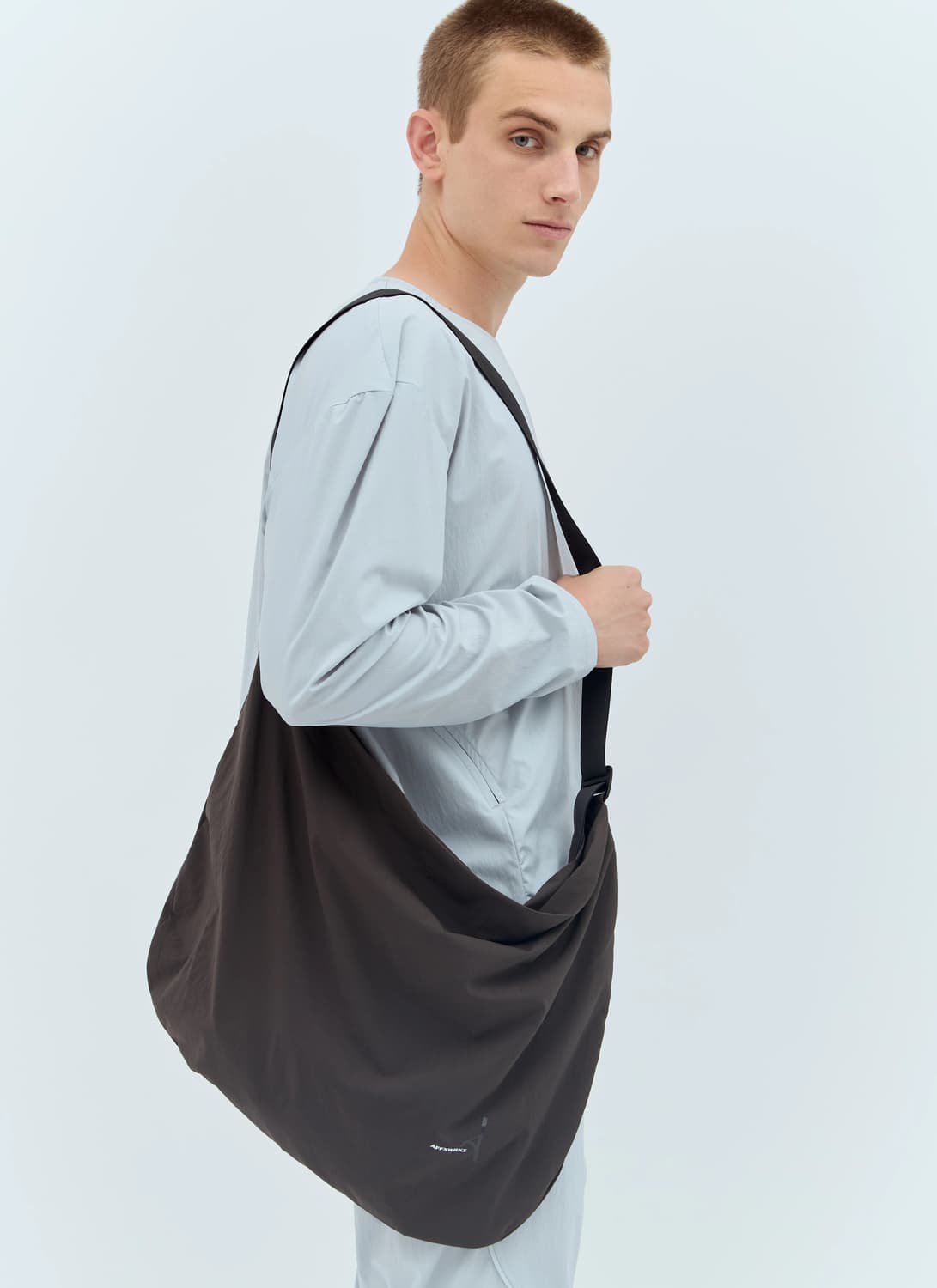 AFFXWRKS G-Hook Crossbody Bag 상품이미지1