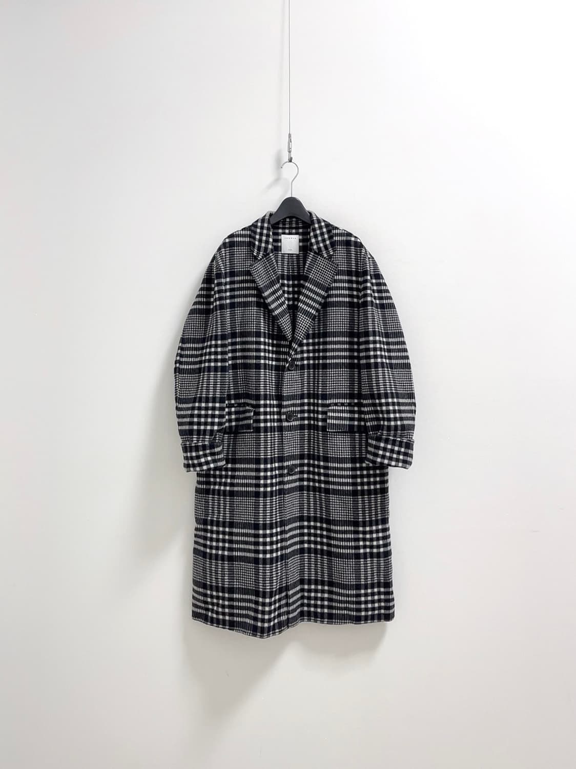 산드로옴므 울 캐시미어 체크 핸드메이드 코트 상품이미지1