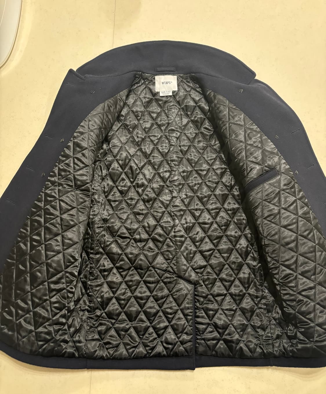 [2, 100~103] 더블탭스 멜튼울 피코트 상품이미지6